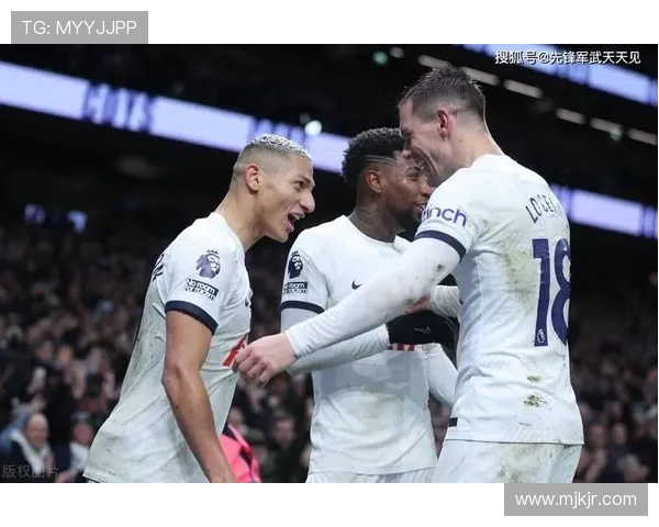 “热刺”无冠赛季危机重现：战术混乱与阵容老化，豪门之路是否到此为止？